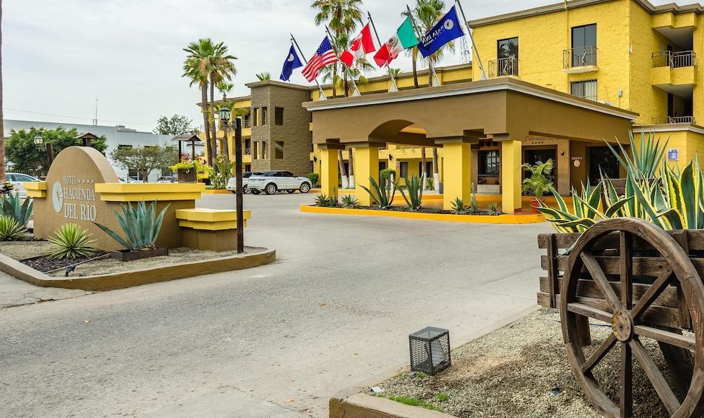 Baja Inn Hoteles Rio Tijuana Exterior photo